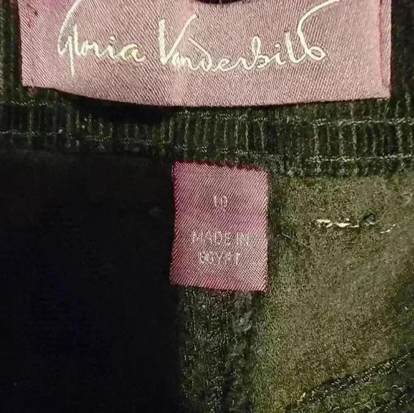 Gloria Vanderbilt corduroy jeans black, size 10 - Picture 2 of 4